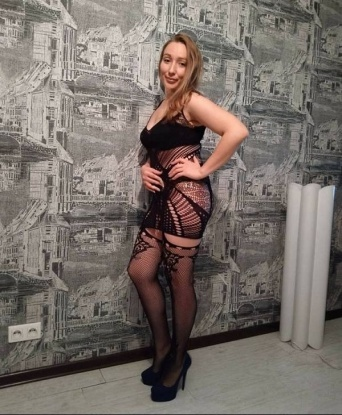 Полина